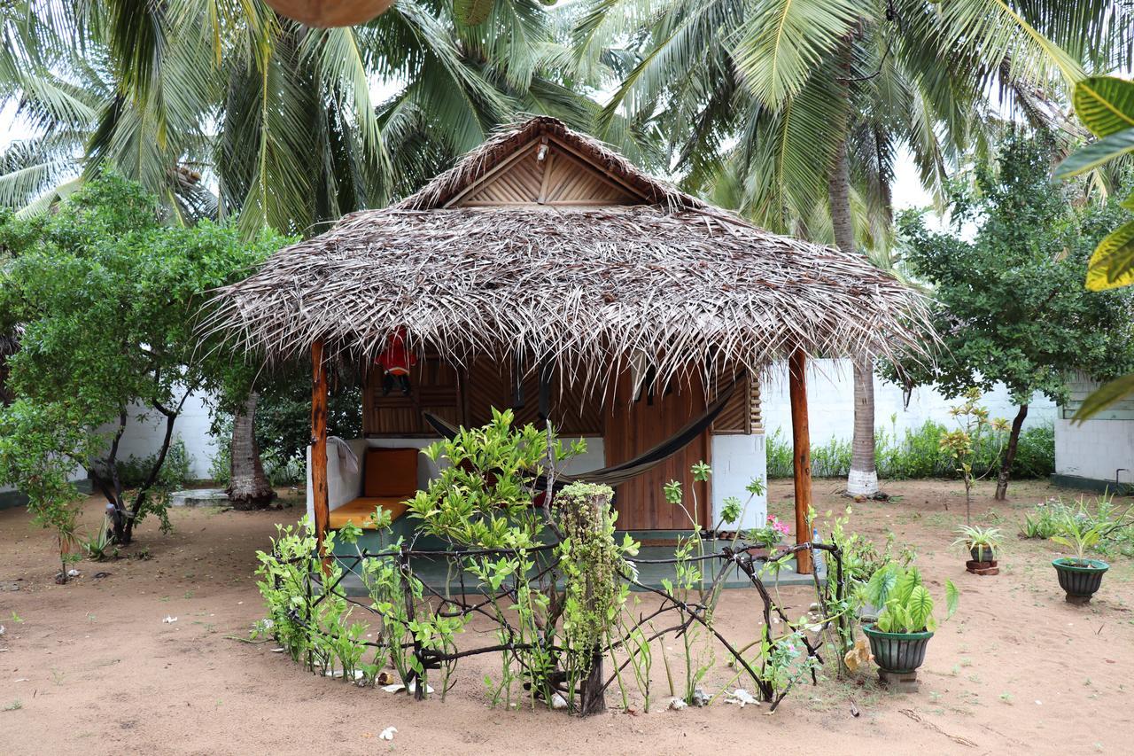 Sun Wind Beach Kalpitiya Kite Resort Kültér fotó